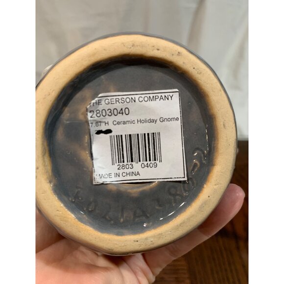 Ceramic Holiday Gnome Figurine With Intricate Grey NWT - Picture 4 of 4